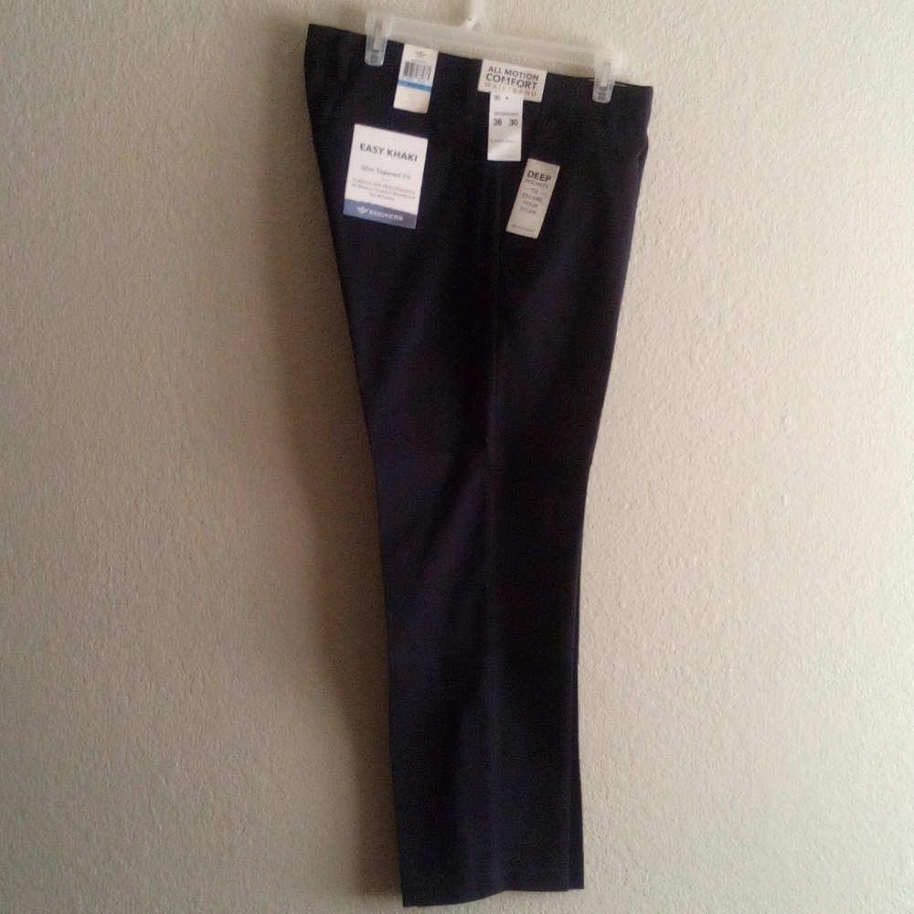 Dockers navy blue